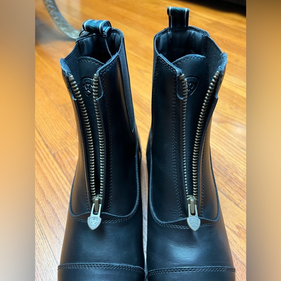 Ariat Women's Heritage IV Zip Paddock Boot Style 10020128 SIZE 9B - Picture 4 of 12